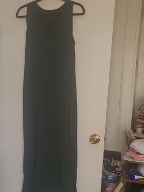 Old Navy Sleeveless Maxi Dress